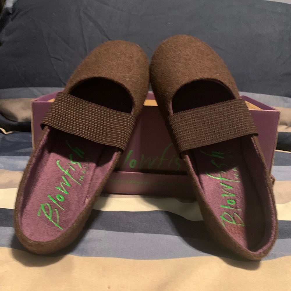 Blowfish girl flats